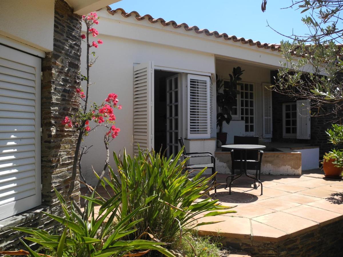 Tranquilos Estudios Cerca De La Playa Cadaques Luaran gambar